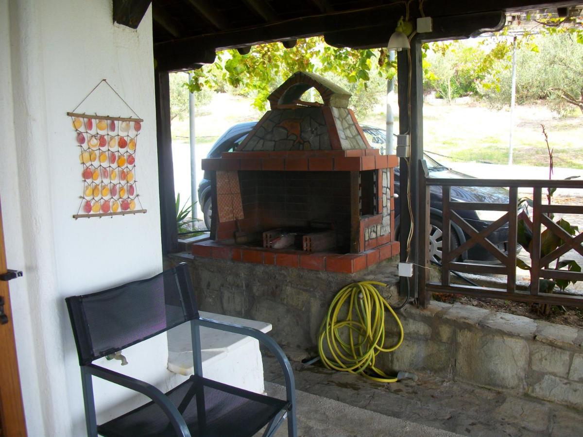 Elli'S House Villa Ierissós Ngoại thất bức ảnh